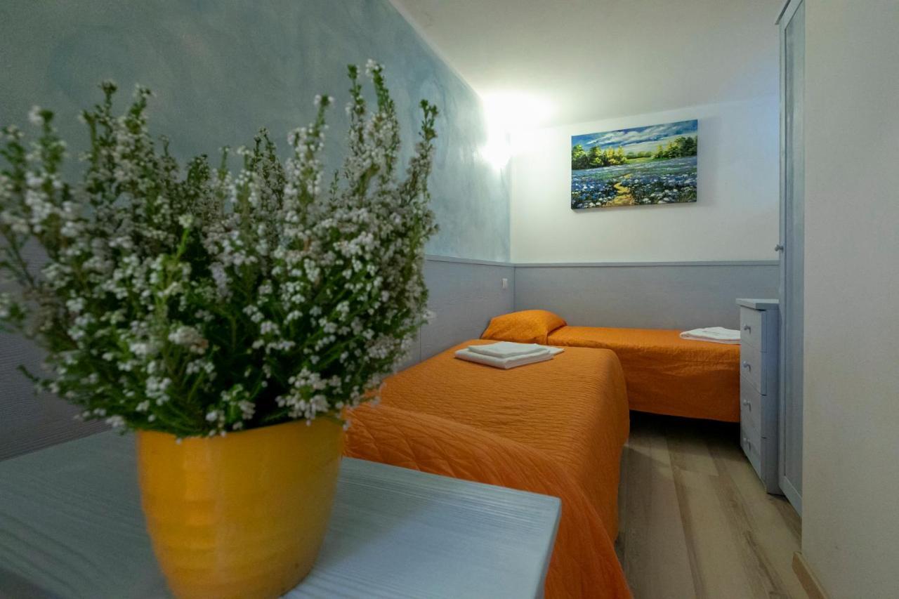 La Collina Dei Fiori Leilighet Vercana Eksteriør bilde
